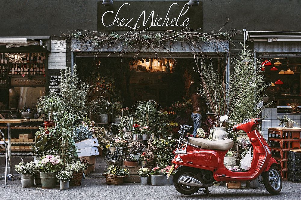 Chez Mich&egrave;le flower shop and Vespa, London, England, Date unknown.