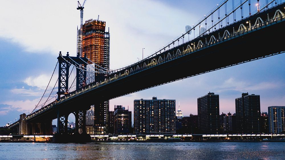 Free Manhattan Bridge in New York City photo, public domain building CC0 image.