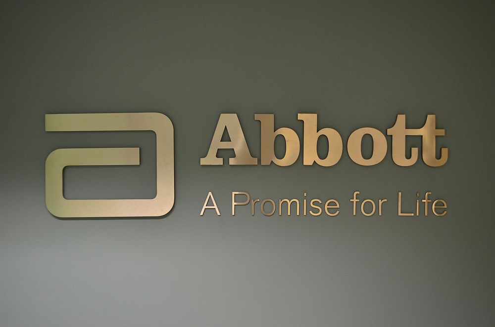 Abbott Laboratories, company logo. Location unknown - June 23, 2015