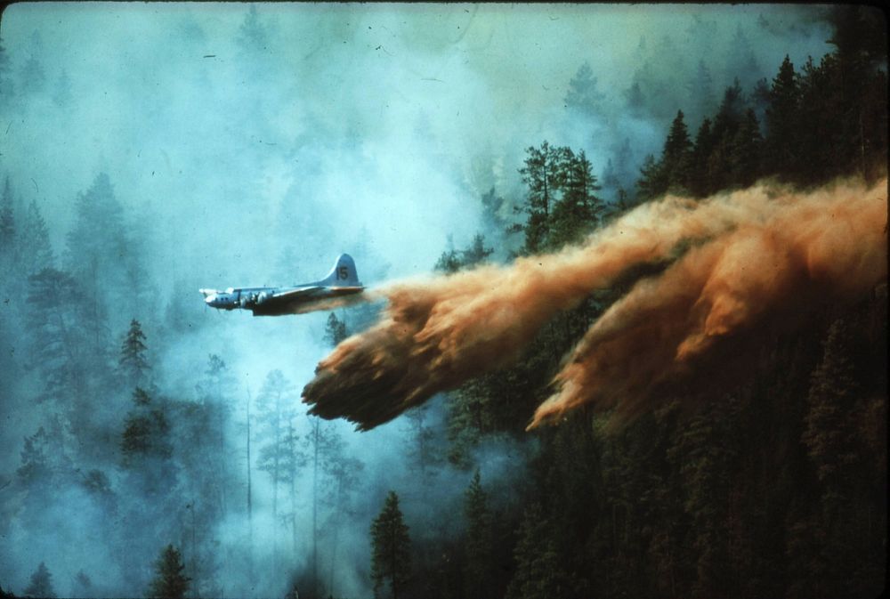 Retardant Drop, Wenatchee NF, WA 8-1968. Original public domain image from Flickr