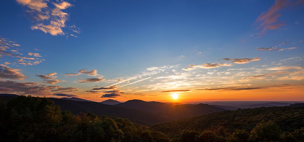 Sunrise Panorama at Shenandoah National Park, Virginia, USA. Free public domain CC0 photo.