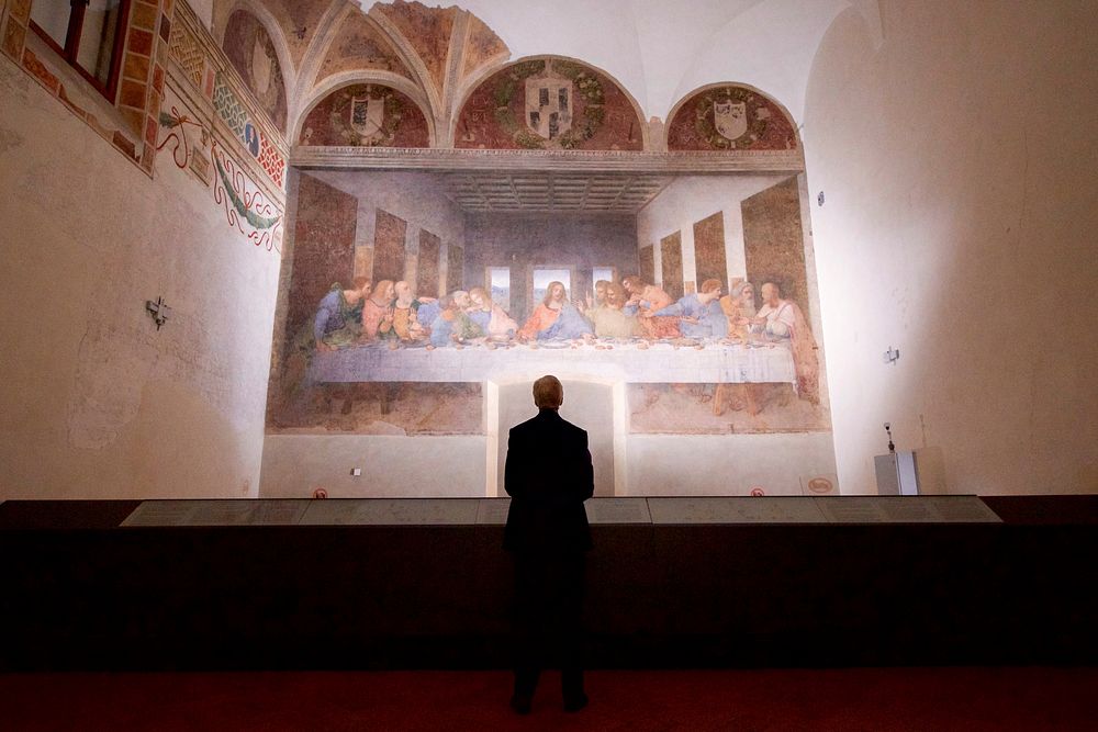 Secretary Kerry Looks at da Vinci&rsquo;s The Last Supper