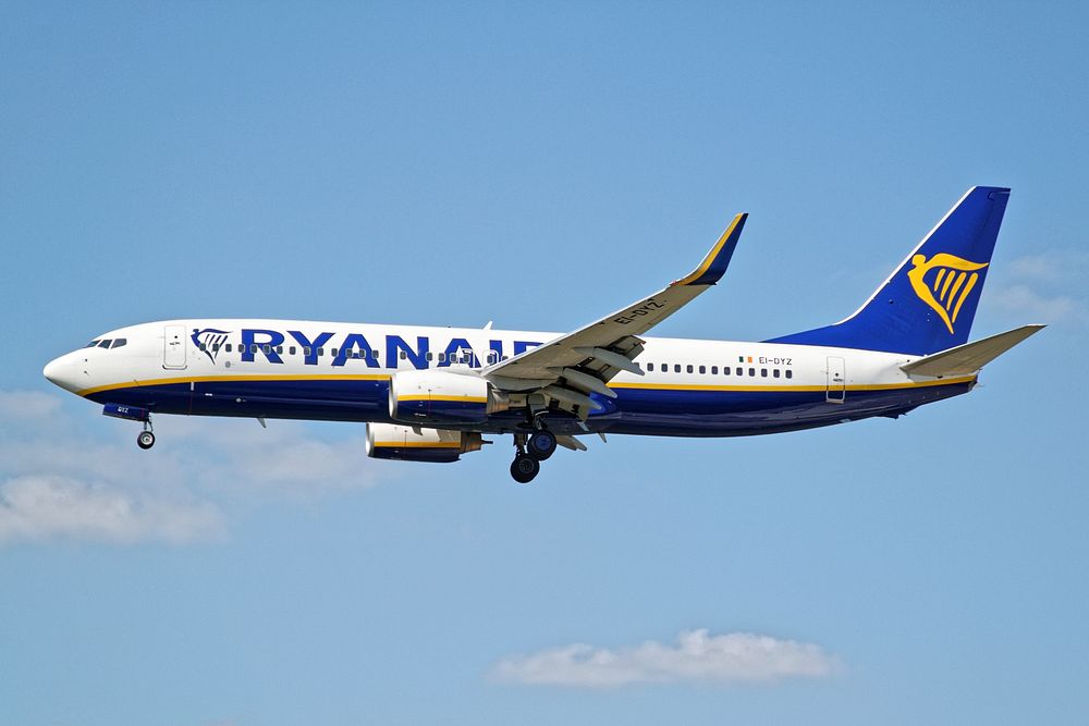 Ryanair EI-DYZ - Boeing 737-800, A&eacute;roport de Bordeaux-Merignac LFBD Airport, 10/07/2018. 