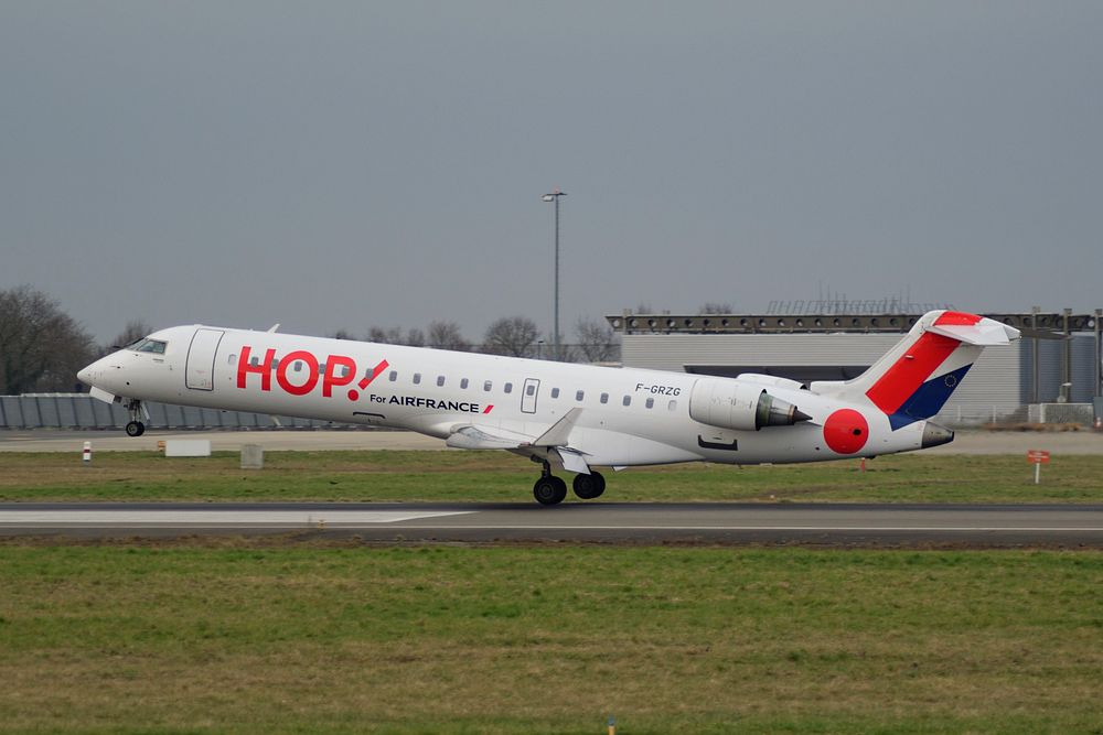 HOP! Bombardier CRJ 700, location unknown, 19/02/2017.