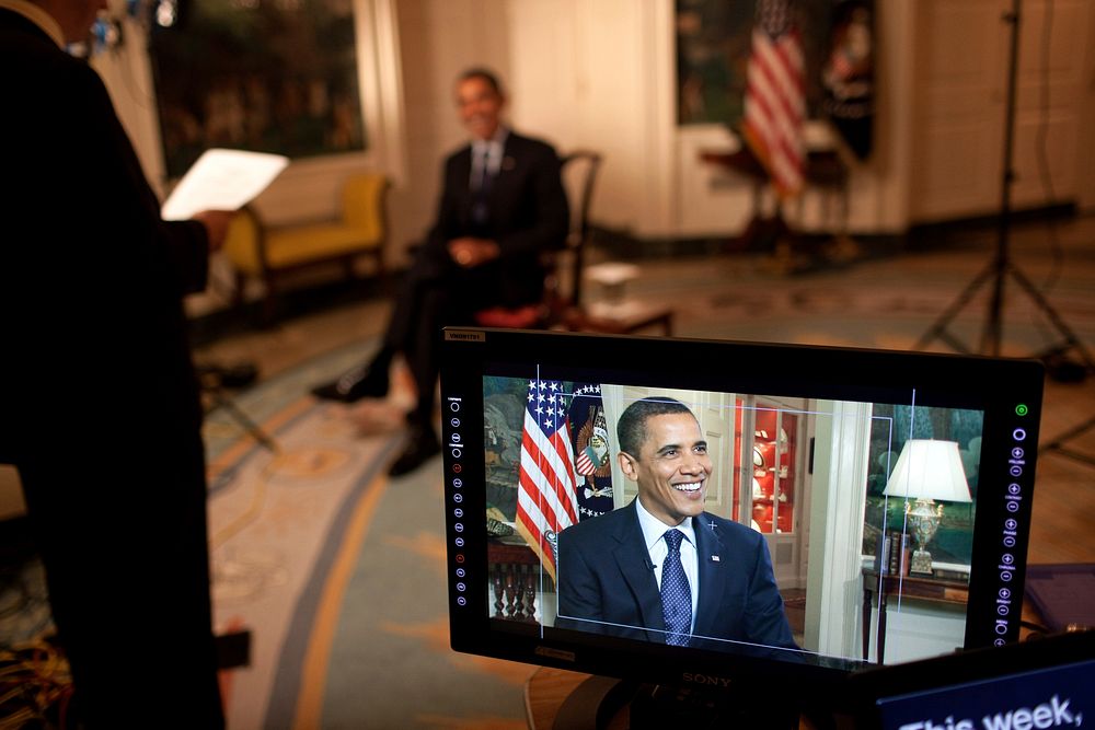 President Barack Obama tapes the weekly address in the Diplomatic Room of the White House, May 29, 2009.