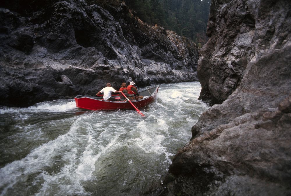 Rogue River-Siskiyou National Forest, drift boating Rogue River. Original public domain image from Flickr