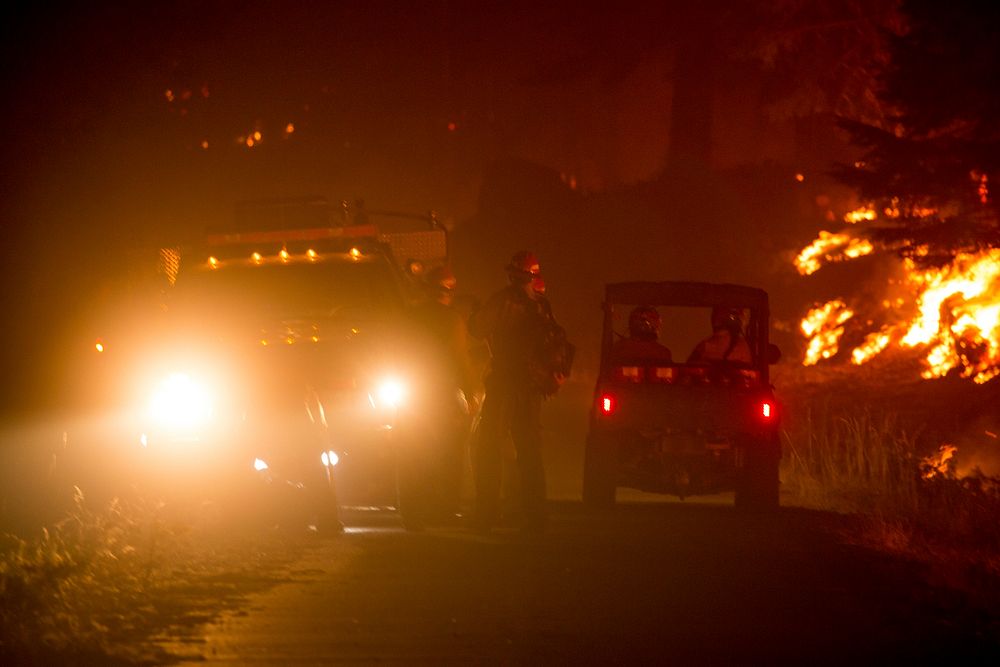 Umpqua NF Fires, 2017, Oregon. Original public domain image from Flickr