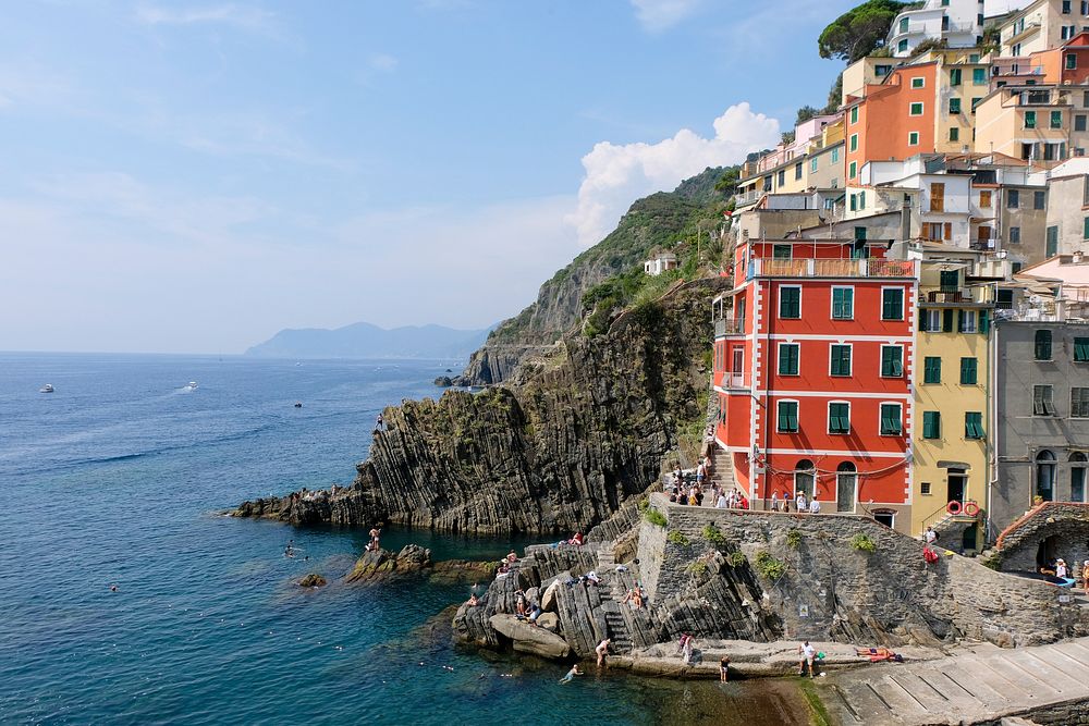 Cinque Terre Area in Italy. Free public domain CC0 photo.