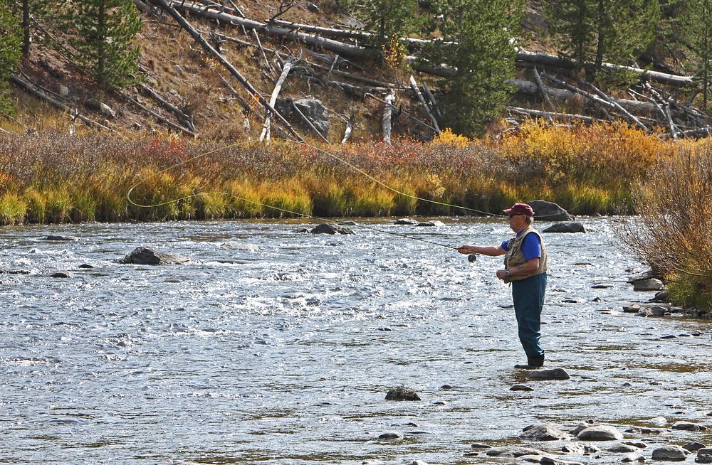 Fisherman on Gardner River by Jim Peaco. Original public domain image from Flickr