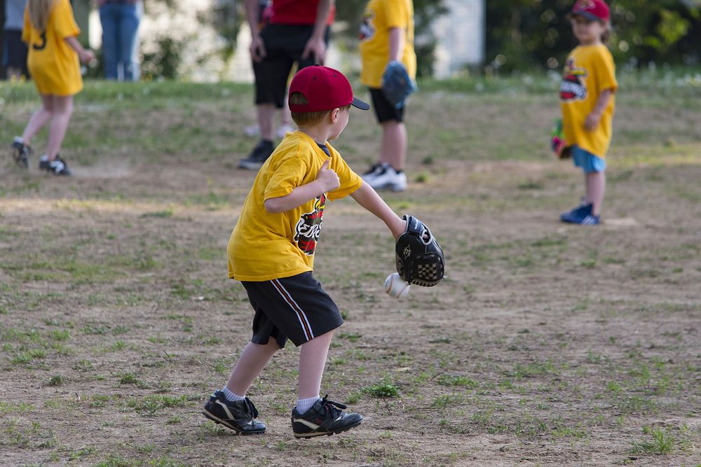 Kids baseball game. Free public domain CC0 photo.
