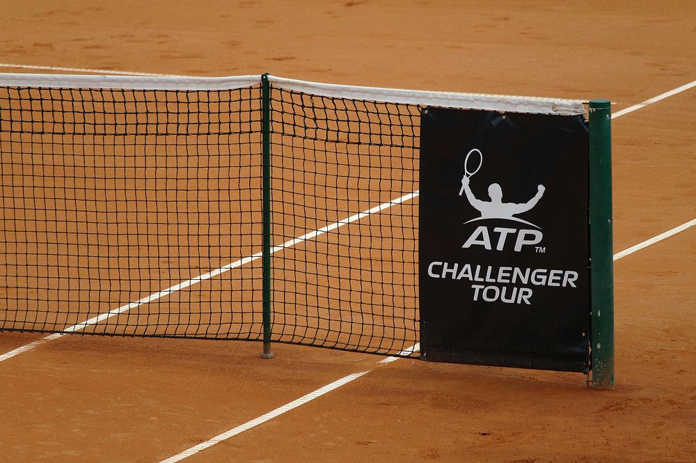 Tennis court net, location unknown, 10 September 2015.