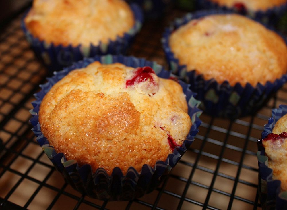 Strawberry muffin. Free public domain CC0 photo.