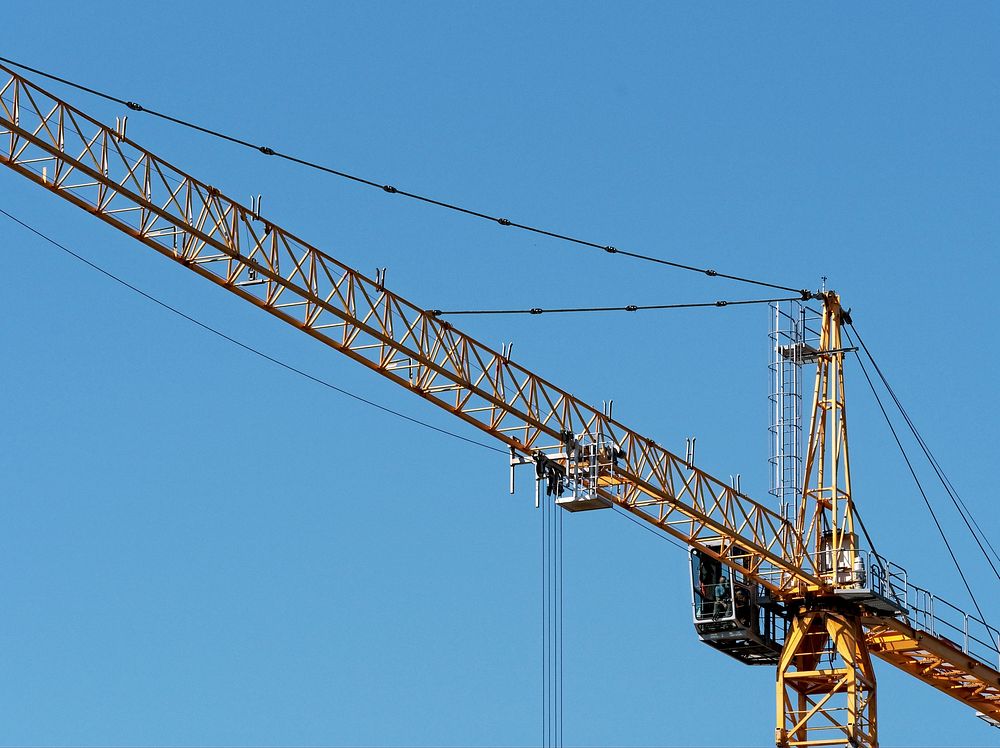 Crane, construction. Free public domain CC0 photo.