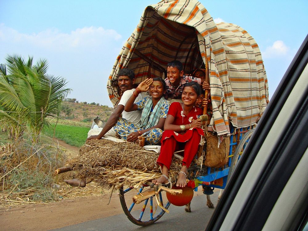 Indian family on Aihole road, Karnataka, India - 15 Aug 2013