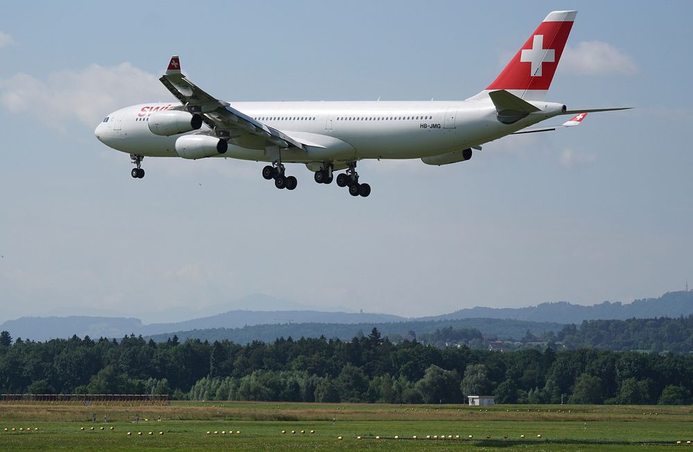 Swiss International Air Lines, Zurich airport, 29/07/2016.