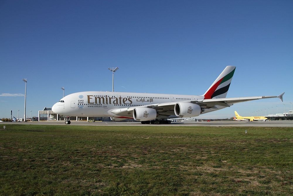 Emirates airlines aircraft, Munich airport, 13/09/2015. 