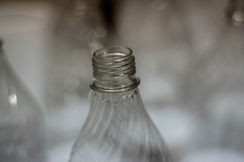 Plastic bottle. Free public domain CC0 image.