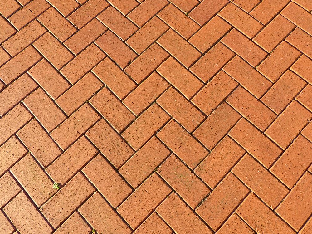 Brown floor tile pattern. Free public domain CC0 photo.