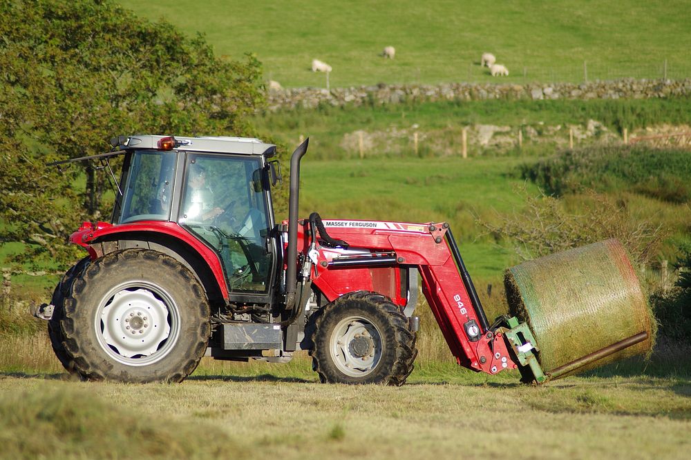 Massey Ferguson tractor with 946 loader, Location unknown, xx.