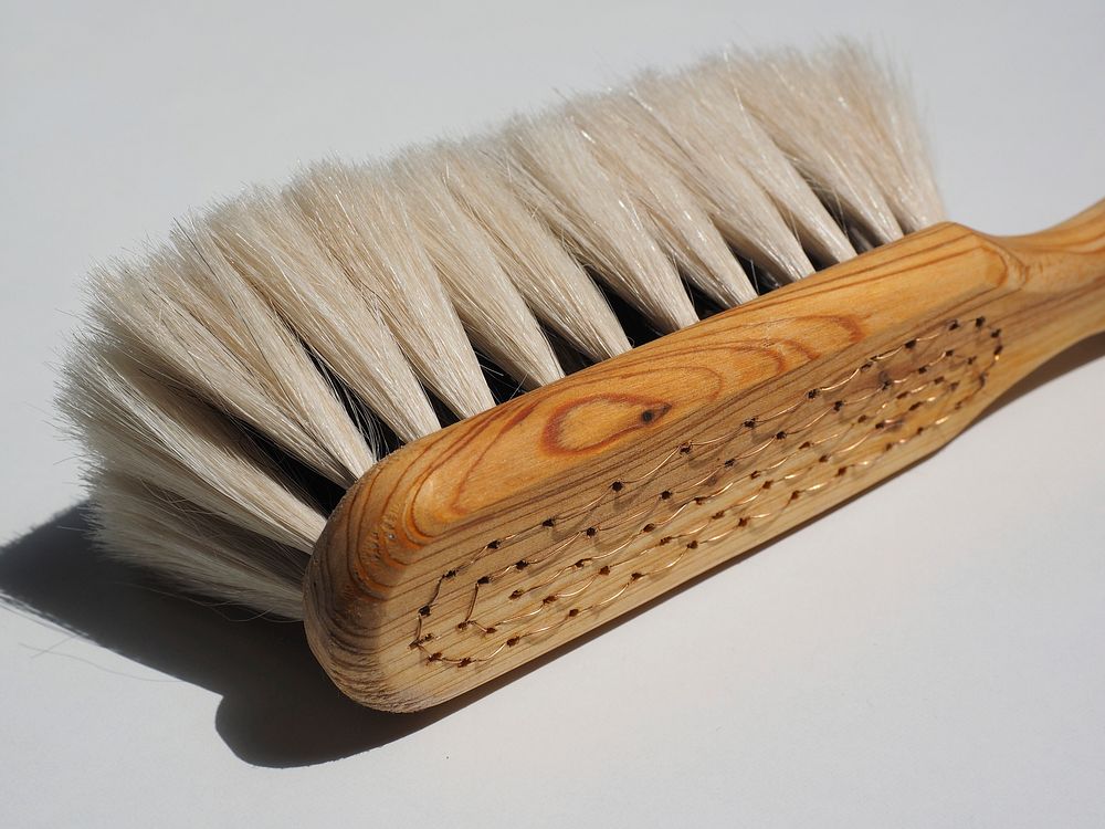 Cleaning brush. Free public domain CC0 image.