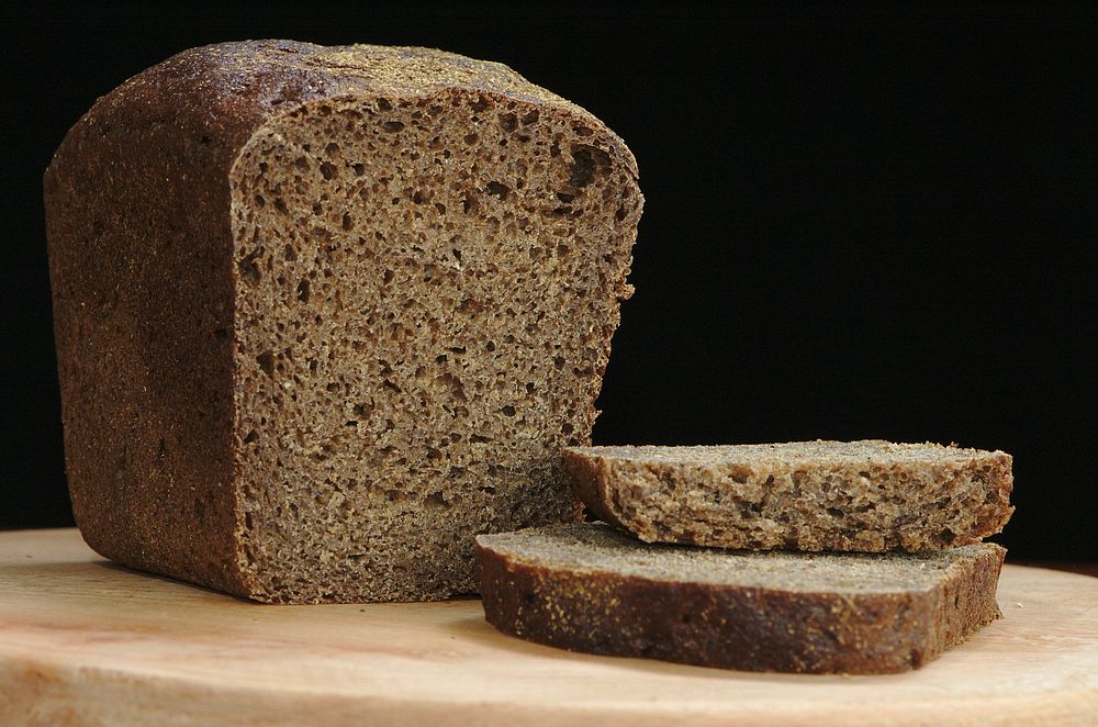 Bread loaf. Free public domain CC0 photo.