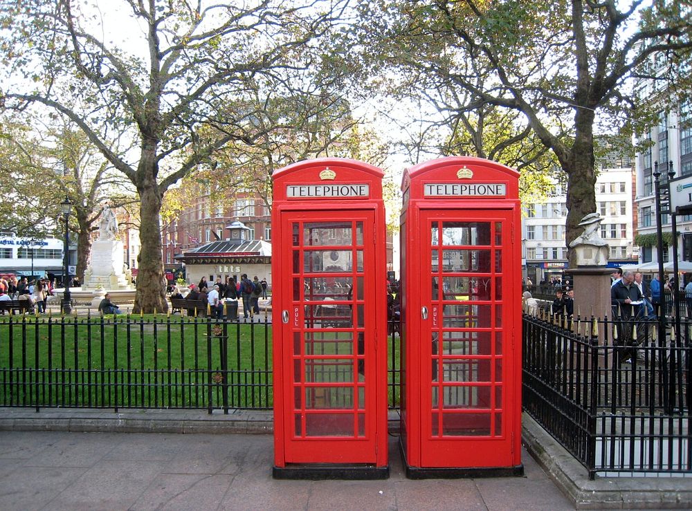 English public phone booth. Free public domain CC0 photo.