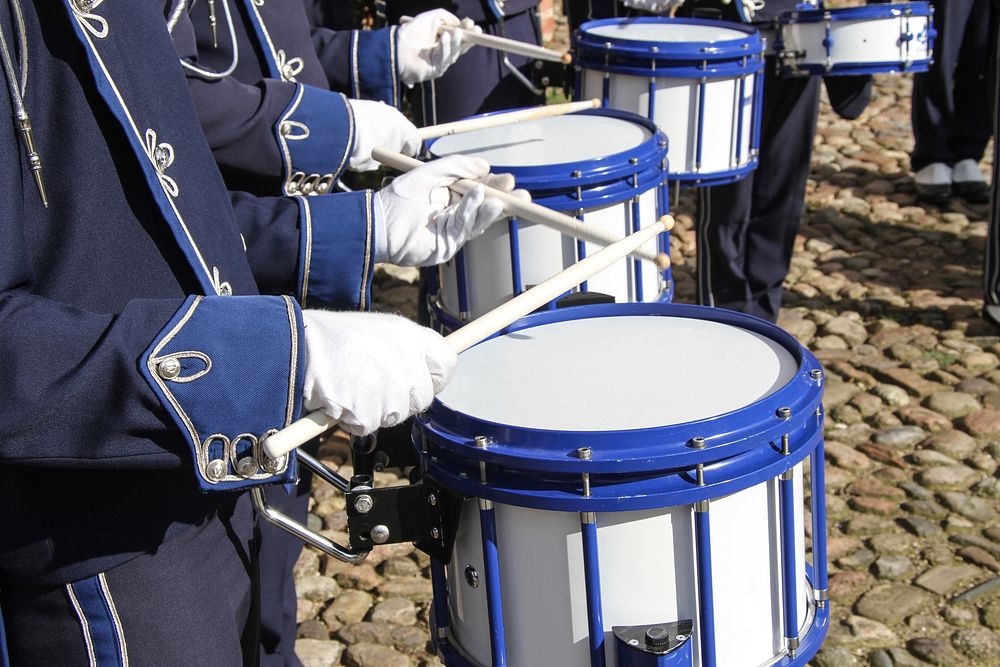 Marching snare drums. Free public domain CC0 photo.