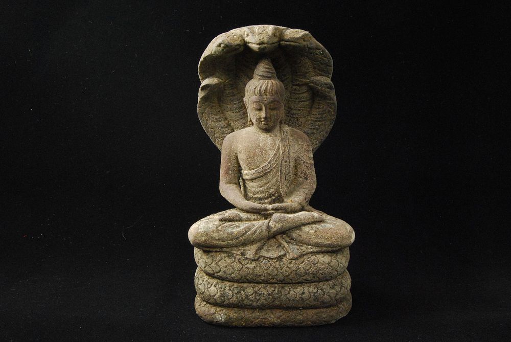 Free buddha statue image, public domain travel and sightseeing CC0 photo.