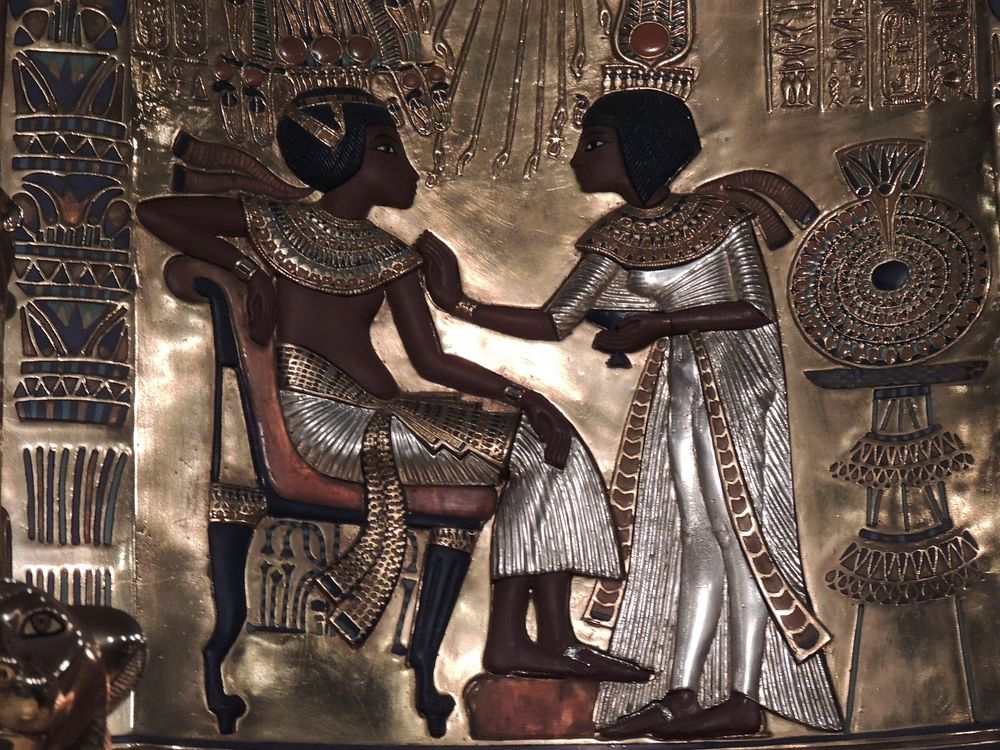 Egypt painting gold. Free public domain CC0 photo.