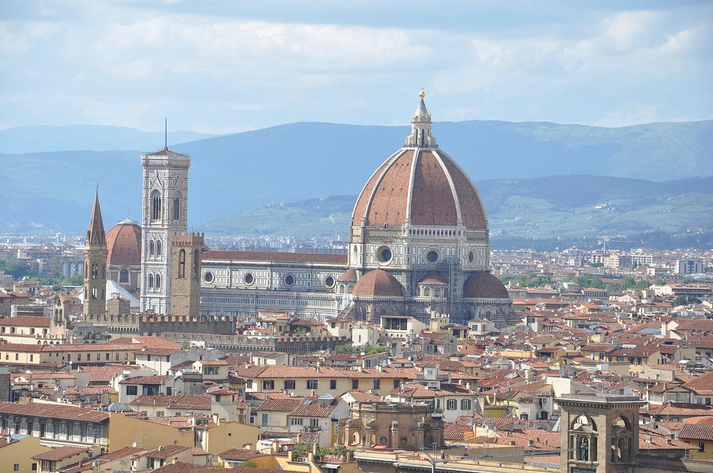 Florence Cathedral and Brunelleschi's Dome in Italy. Free public domain CC0 photo.