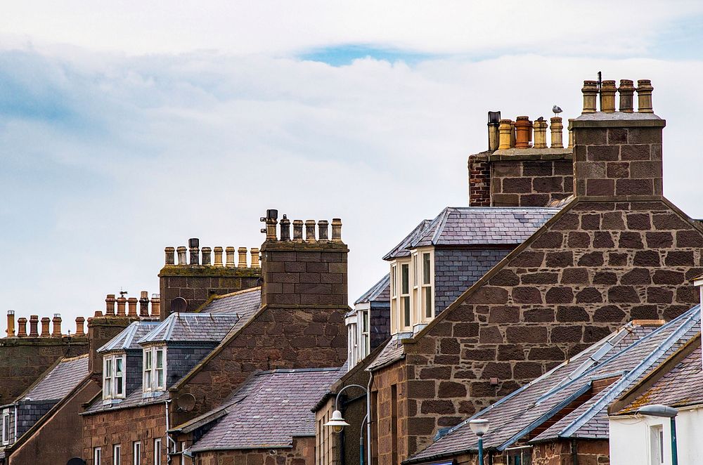 Brick houses in Edinburg, Scotland. Free public domain CC0 photo.