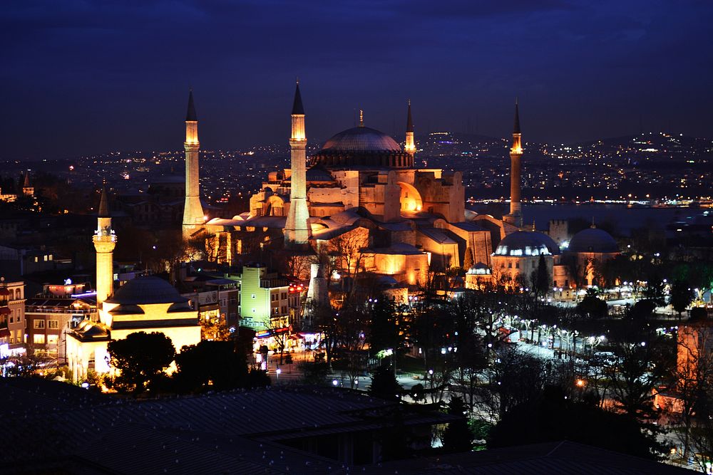 Hagia Sophia mosque in Turkey. Free public domain CC0 photo.