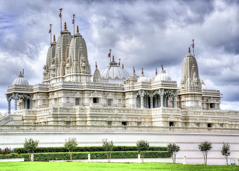 White Hindu temple architecture, Atlanta, Georgia. Free public domain CC0 image.