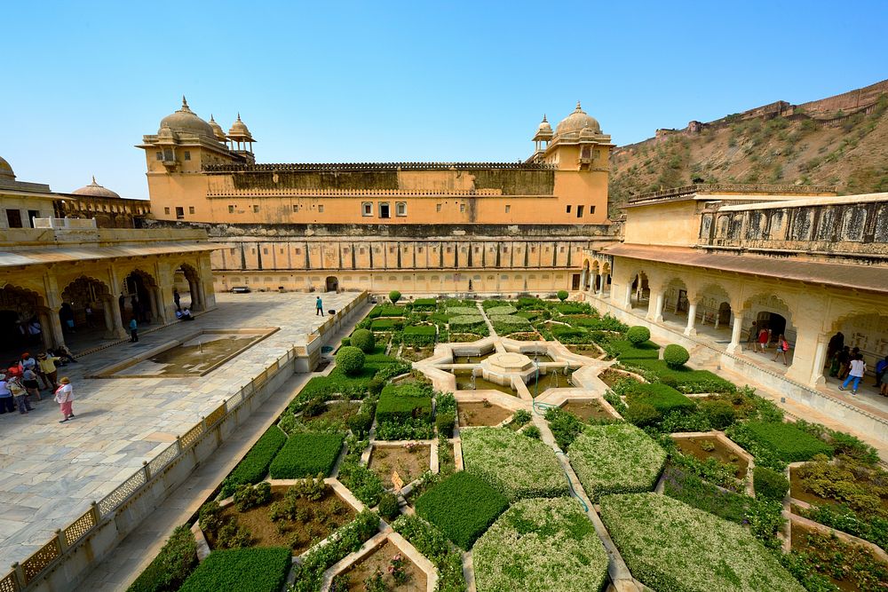 Amber Palace in Jaipur. Free public domain CC0 image.