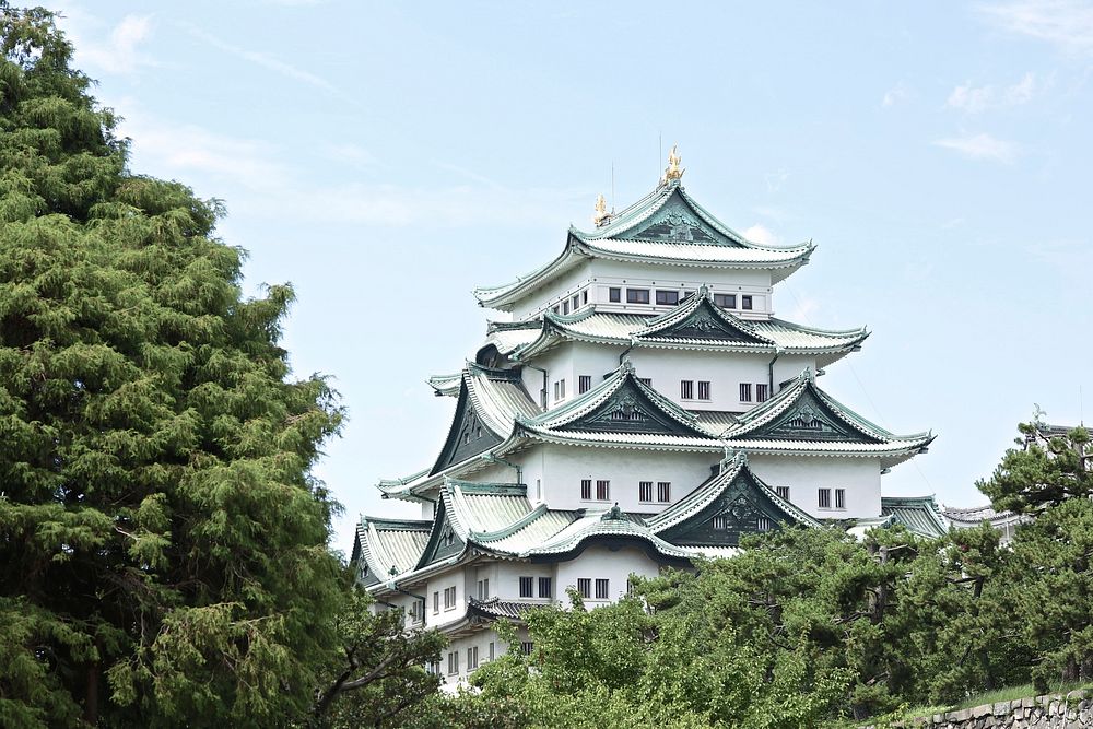 Himeji white castle architecture. Free public domain CC0 image.