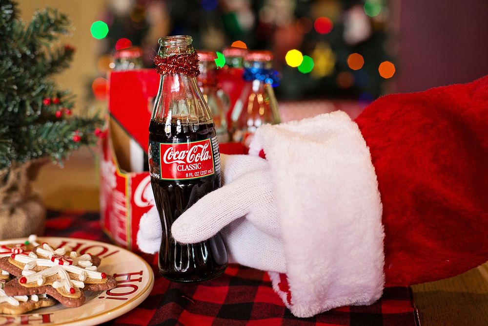 Santa Claus & Coca Cola, close up angle, location unknown, date unknown