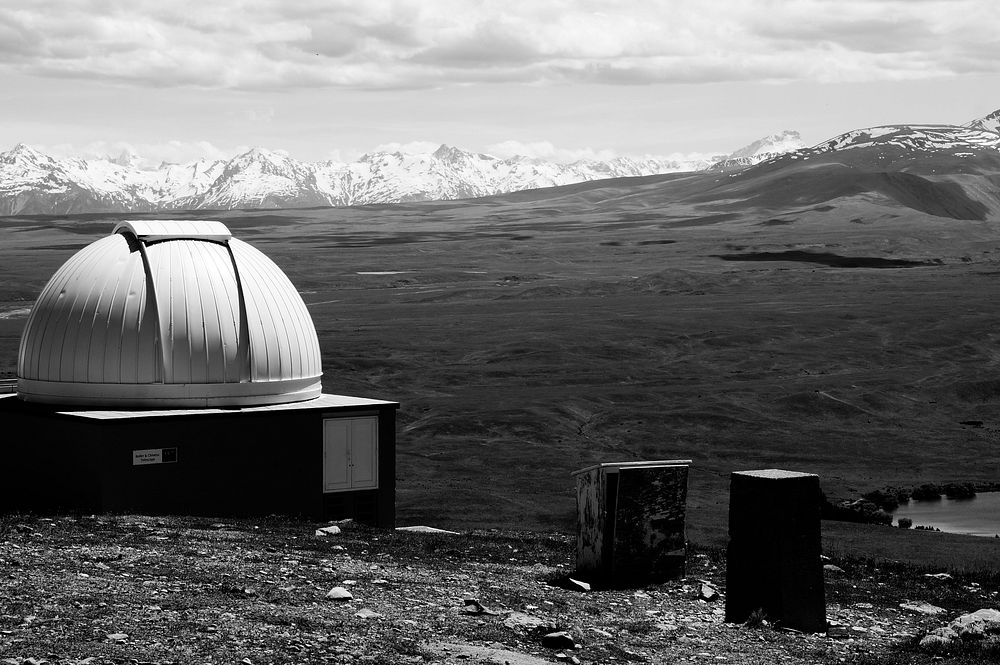 New Zealand mountain observatory planetarium. Free public domain CC0 photo.
