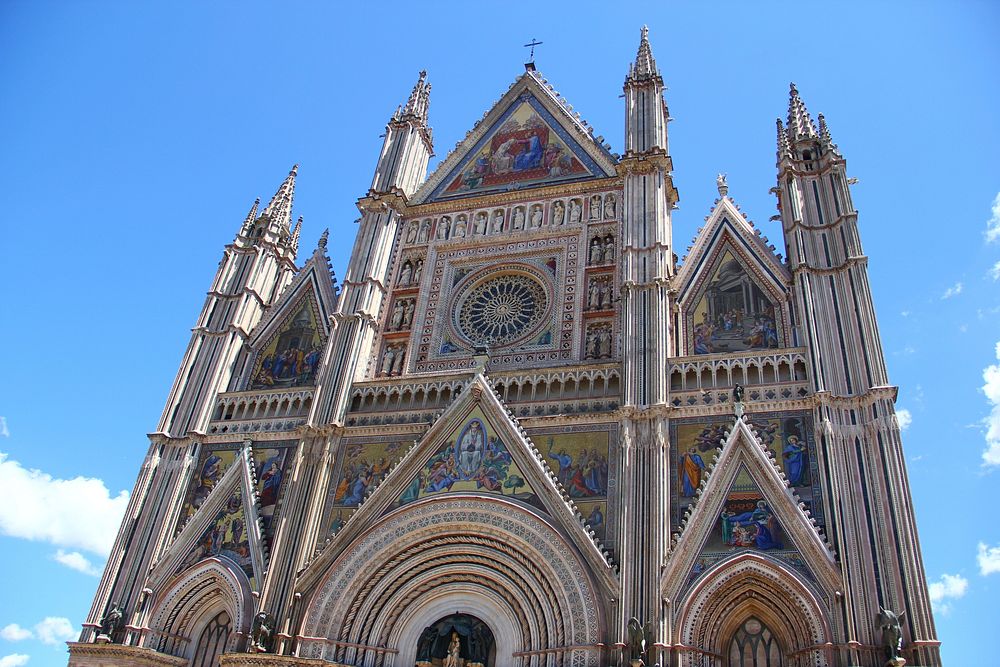 Historical cathedrawl architecture in Orvieto, Italy. Free public domain CC0 image.