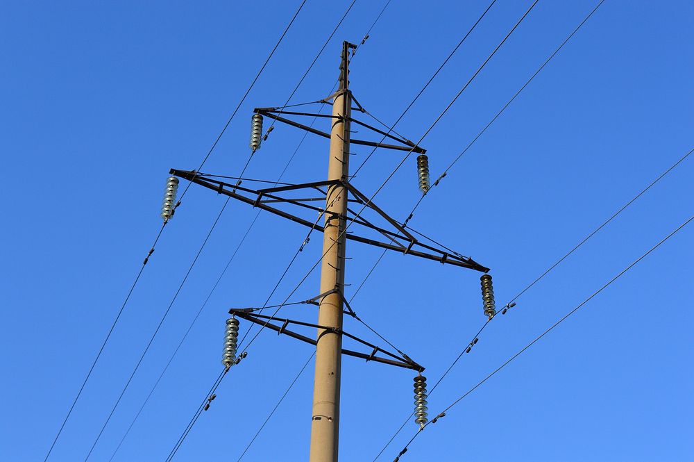 Electrical power lines in the city. Free public domain CC0 photo.