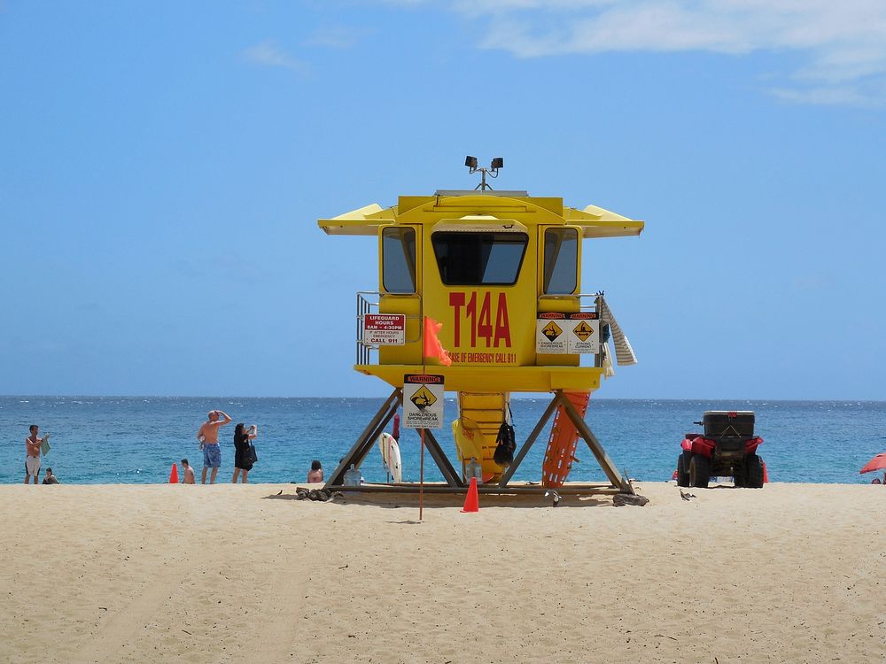 Lifeguard tower in Hawaii. Free public domain CC0 photo.