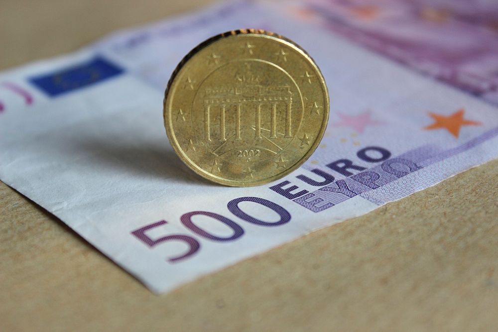 Euro currency, money & banking. Free public domain CC0 image.