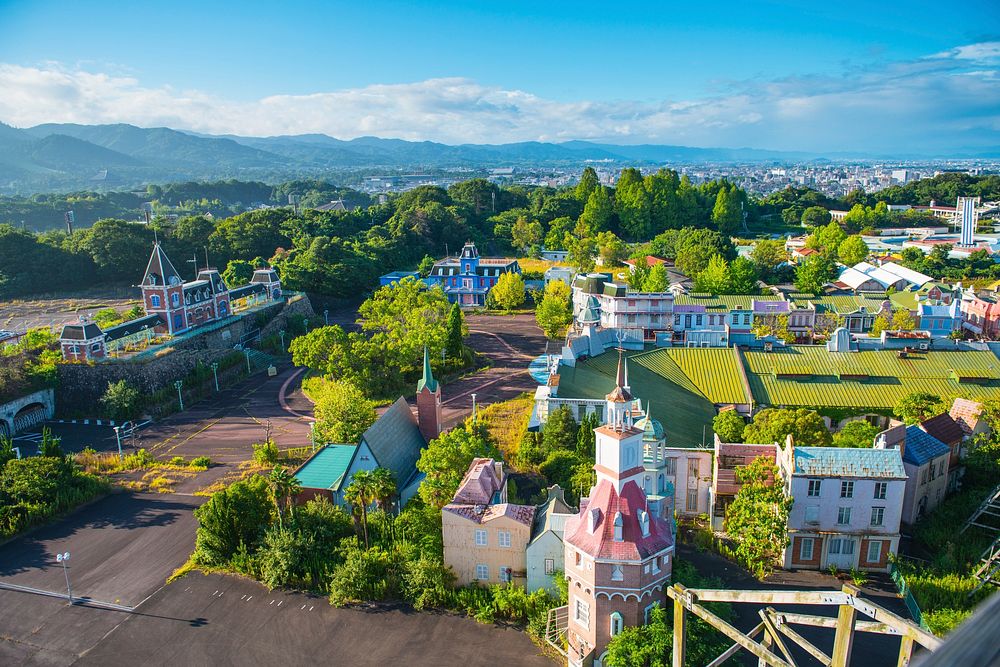 Nara Dreamland, Japan. Free public domain CC0 photo.