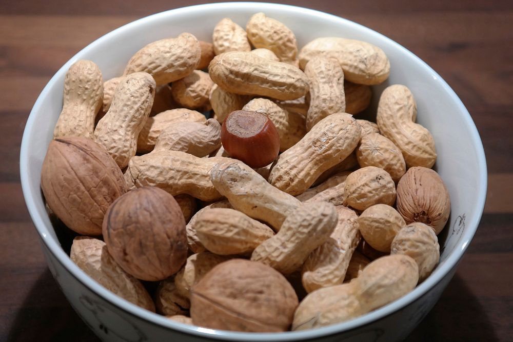 Bowl of peanuts. Free public domain CC0 photo