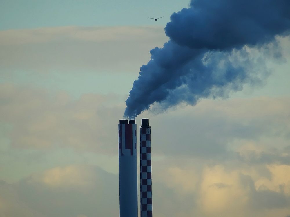 Power plant, smoke image. Free public domain CC0 photo.