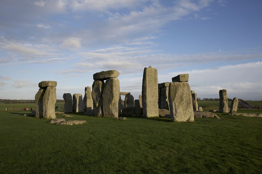 Stonehenge in Salisbury Plain in Wiltshire, England. Free public domain CC0 photo.
