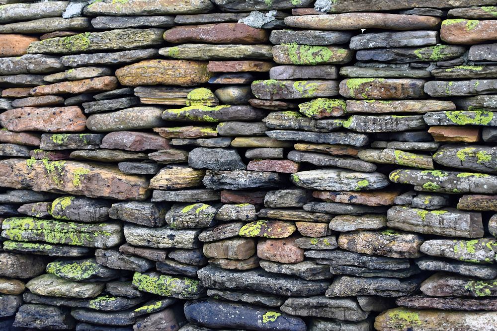 Rock wall texture. Free public domain CC0 photo.