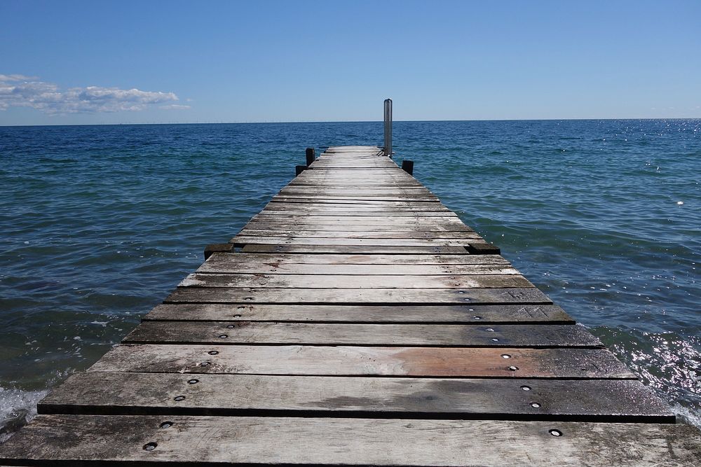 Boardwalk to the ocean in Baltic. Free public domain CC0 image.