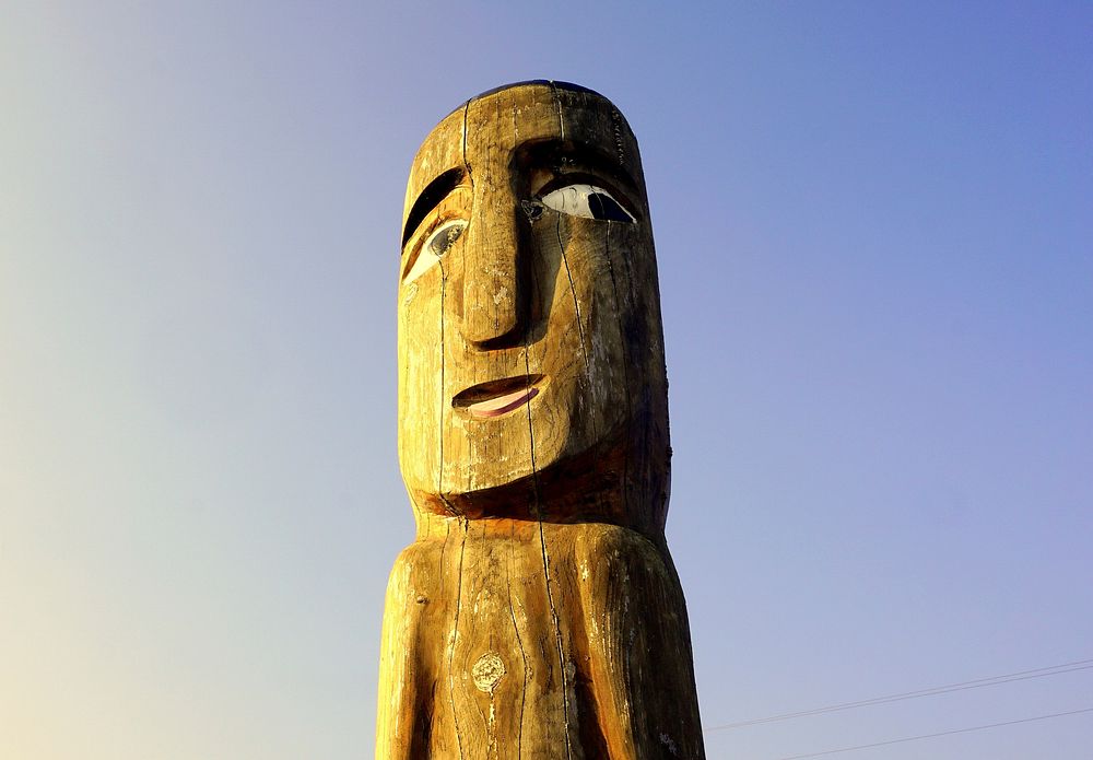 Totem american indians civilization old wood. Free public domain CC0 photo.