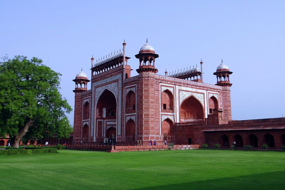 Great gate, Taj Mahal garden. Free public domain CC0 photo.