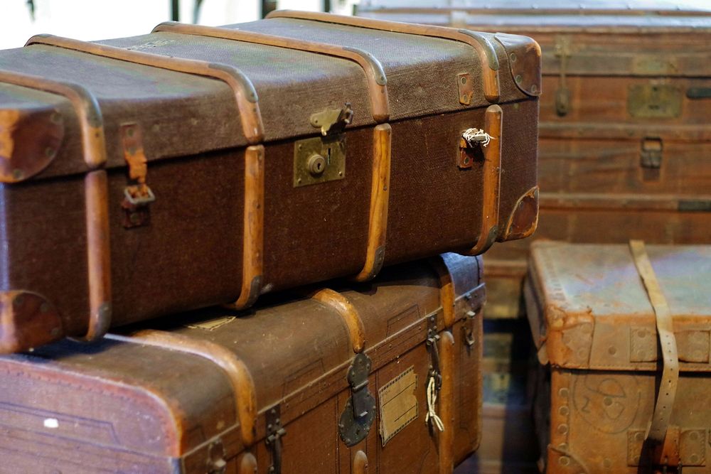 Old trunk suitcases. Free public domain CC0 photo.